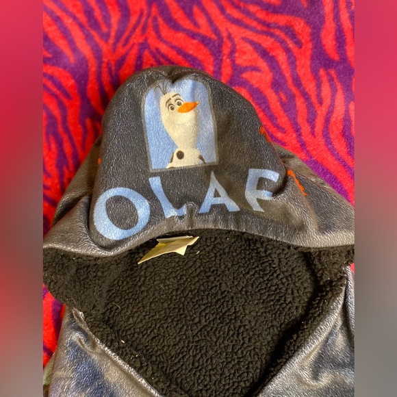 Frozen 2 Olaf fleece cape - Picture 8 of 10